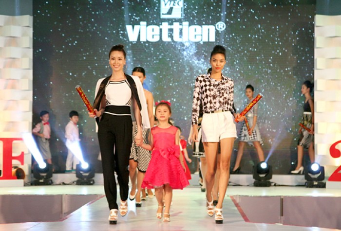 Thương hiệu Dệt may Việt Nam đã dần khẳng định vị thế của sản phẩm may mặc Việt Nam trên thị trường trong nước và xuất khẩu.