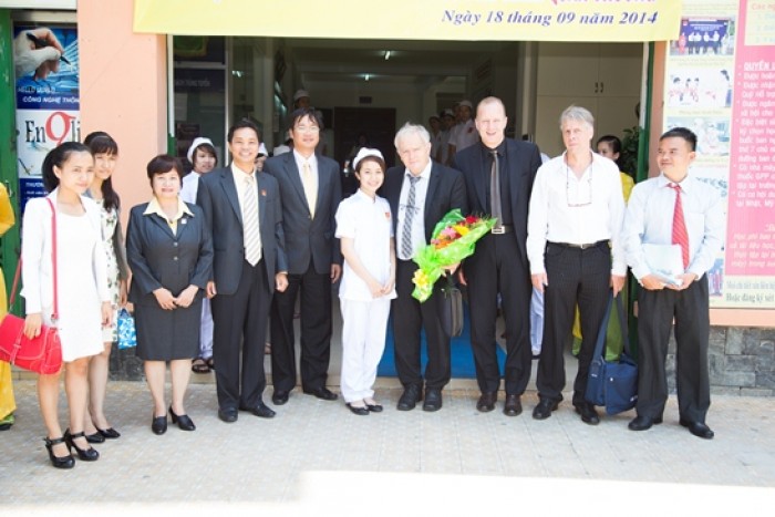 Ban Giám Hiệu nhà trường đón Ngài TOBIAS KOGGE-Phó thị trưởng TP Hallle của Đức sang trường làm việc