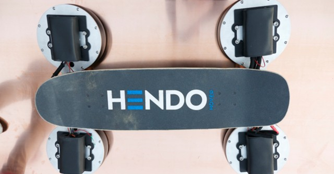 Nhờ những góp ý huyền thoại Tony Hawk, mà Hendo 2 đã trông chất hơn nhiều