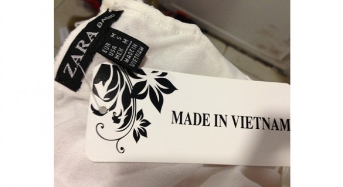 Chiếc áo gắn mác "made in Vietnam" nhưng chỉ có 3% là giá trị thực của Việt Nam. Ảnh minh họa.