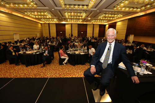 Brian Tracy đến Việt Nam đào tạo kinh doanh chuyên sâu.