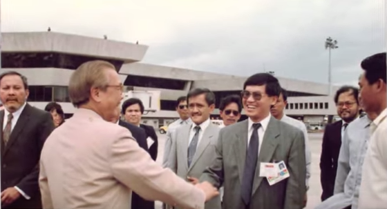 Ông Hạnh Nguyễn những năm 1980. Ảnh: FBNC