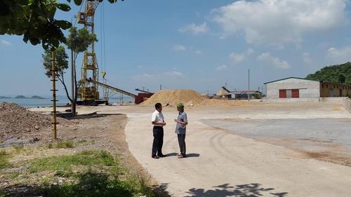 Cảng Mũi Chùa không bóng tàu cập bến.