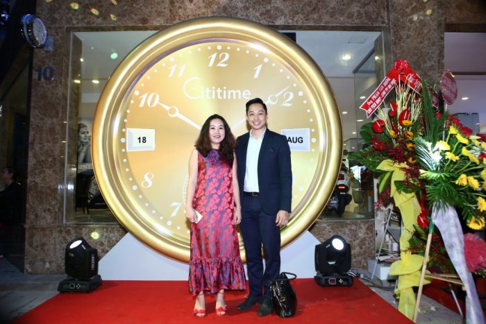 Chủ tịch HĐQT Cititime bà Nguyễn Thị Ngọc Diễm và doanh nhân John Tu