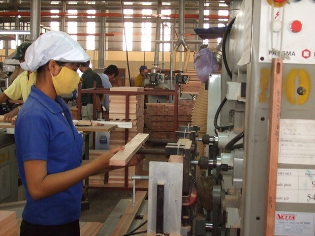 Sau vụ việc của Gia Hân, nhiều ý kiến cho rằng, Hiệp hội gỗ cần có những thống nhất chung trong làm ăn với đối tác ngoại, để bảo vệ các thành viên của mình, đặc biệt là các DN nhỏ. Ảnh:K.Toàn