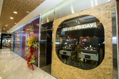 Pop-Up Store TP HCM tại L1- 42B, tầng trệt L1, Vincom sẽ trở thành địa điểm cho các tín đồ SevenFriday tìm kiếm những chiếc đồng hồ độc đáo