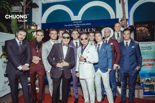 Bộ sưu tập thu đông với những thiết kế đẳng cấp, đầy màu sắc của Chương Tailor.