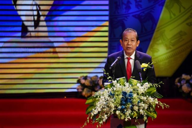 Phó Thủ tướng Thường trực Chính phủ Trương Hòa Bình phát biểu tại Lễ công bố.