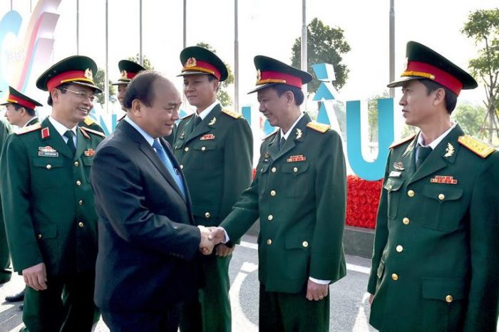 Thủ tướng thăm hỏi CBCNV Tập đoàn Viettel