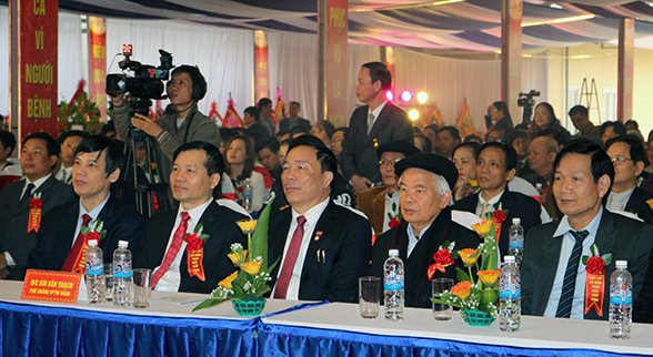 Các đại biểu tham dự buổi lễ