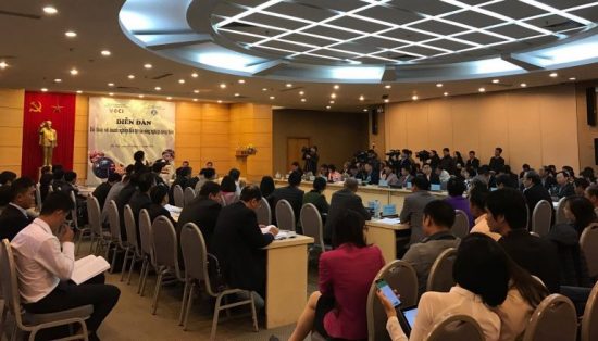 Diễn đàn thu hút đông đảo DN