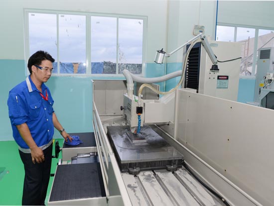 Hệ thống máy tự động của Công ty Cổ phần Công nghiệp hỗ trợ Minh Nguyên.