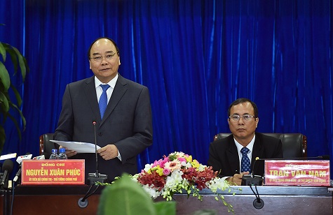 Thủ tướng Nguyễn Xuân Phúc phát biểu tại buổi làm việc. Ảnh: VGP/Quang Hiếu