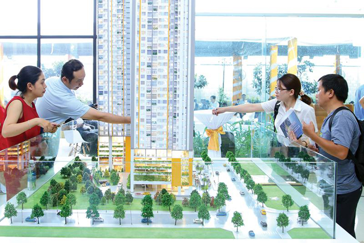 Môi giới bất động sản thời Covid-19: Thất nghiệp, chuyển nghề hàng loạt - Ảnh 1. Môi giới bất động sản thời Covid-19: Thất nghiệp, chuyển nghề hàng loạt - Ảnh 1.